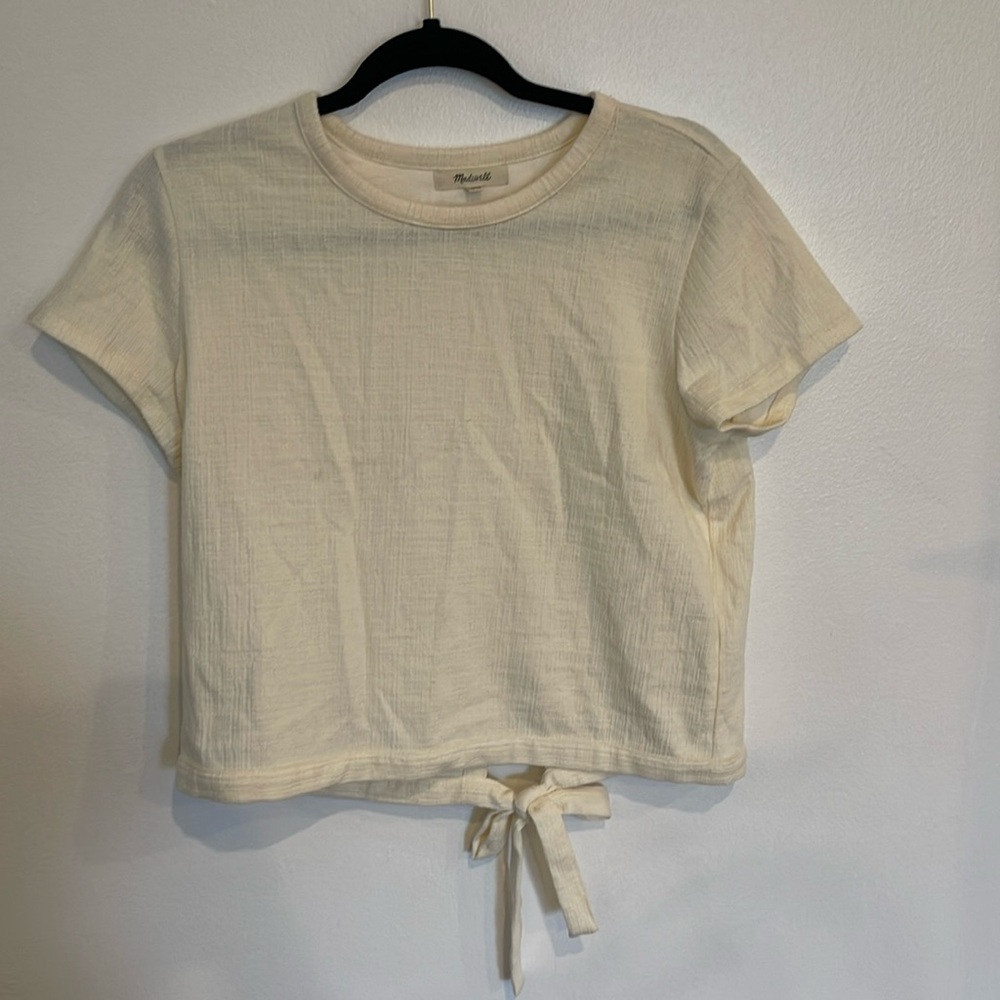 NWOT madewell cream, short sleeve shirt with open back fun bow. Size medium